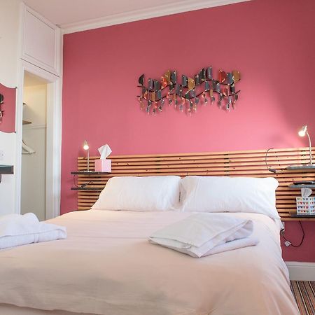 Leonardos Guest House Swansea Kültér fotó