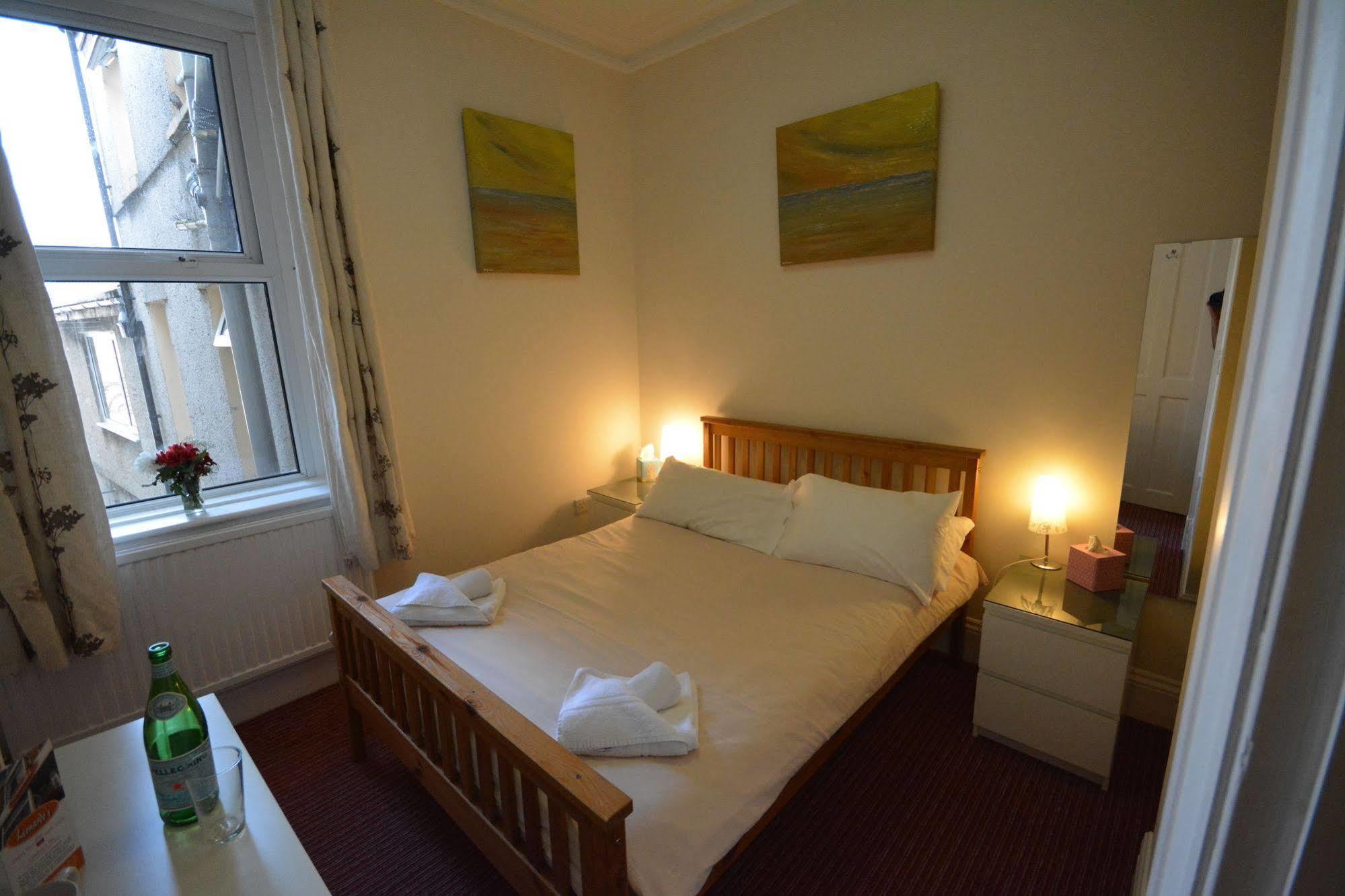 Leonardos Guest House Swansea Kültér fotó