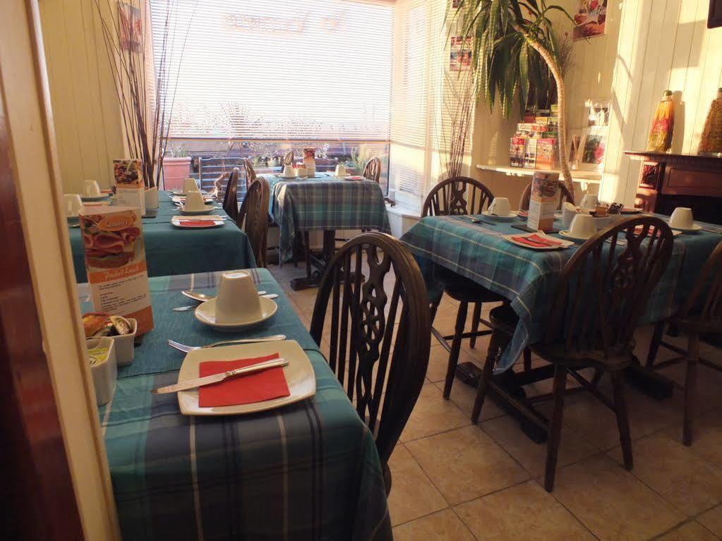 Leonardos Guest House Swansea Kültér fotó