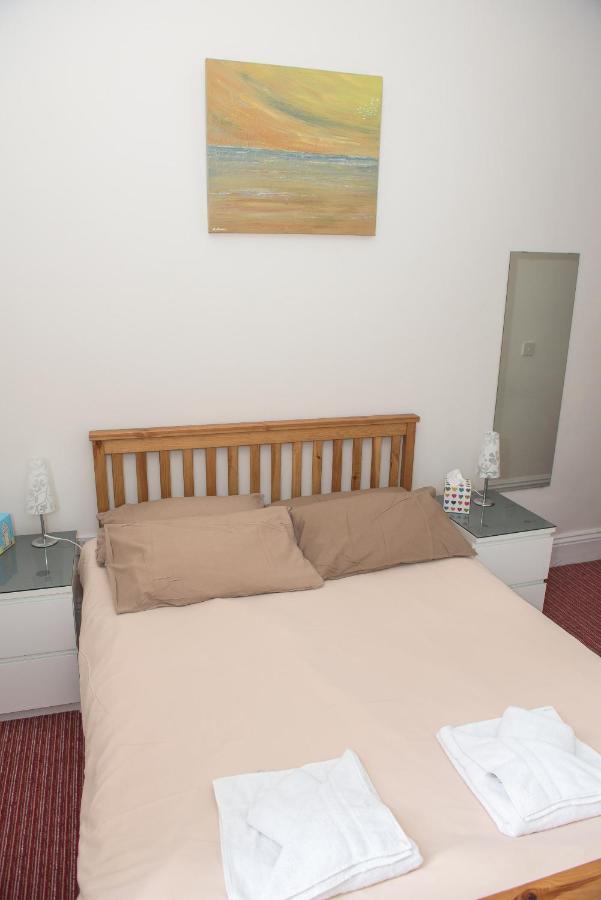 Leonardos Guest House Swansea Kültér fotó